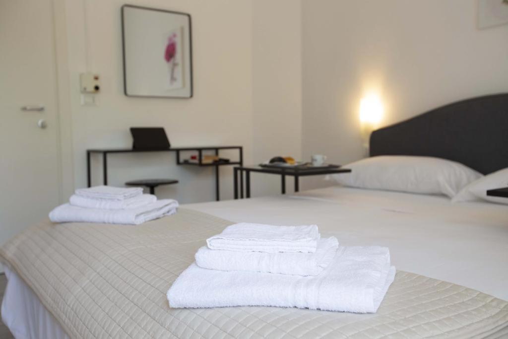 Hotel Elite Червия Экстерьер фото