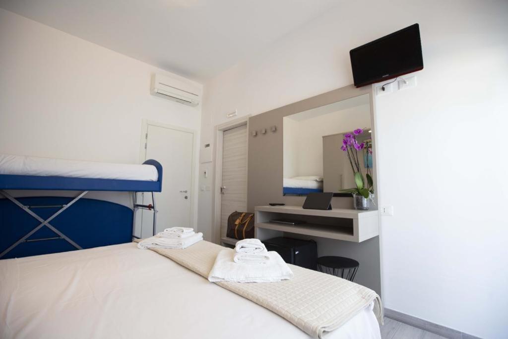 Hotel Elite Червия Экстерьер фото